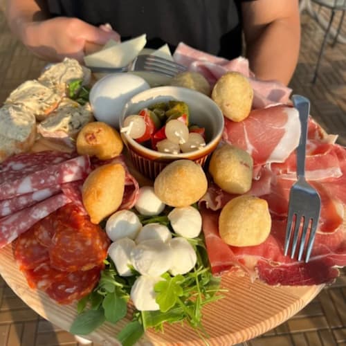Hero cafe' by Erika, Pisa