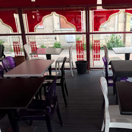 Le Shamrat, Dijon