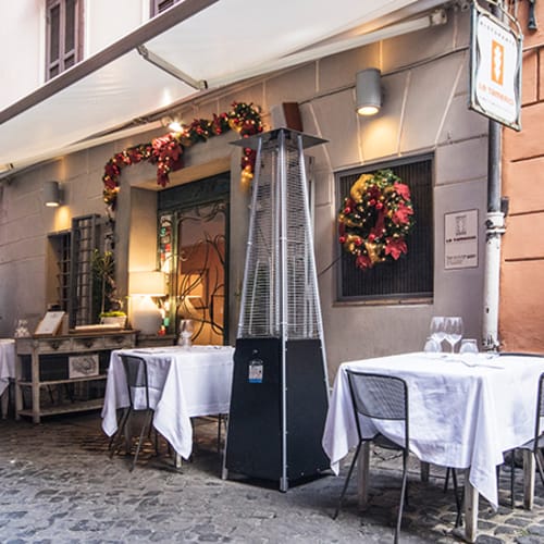 Le Tamerici, Roma