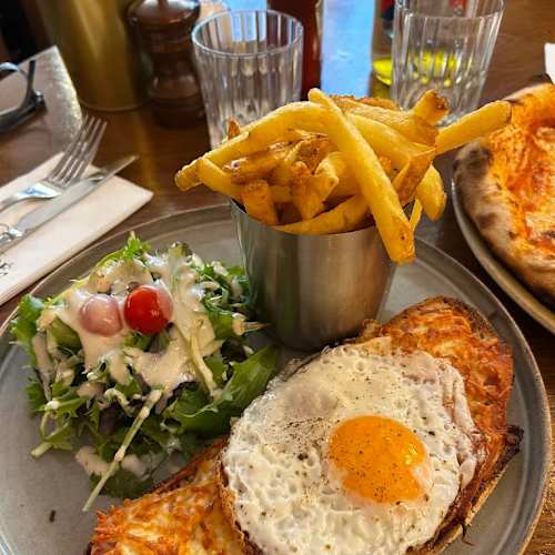 Le Saint-André, Paris