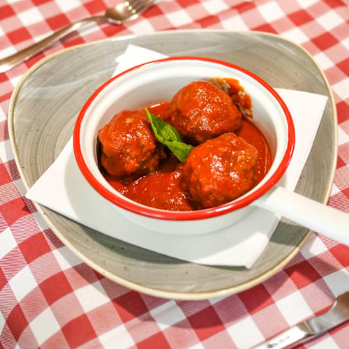 Porzioni d'amore trattoria napoletana, Casapulla