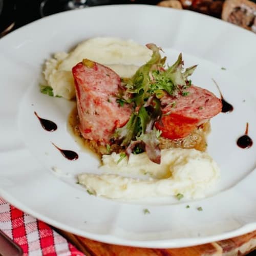 Le Porc Marly bouchon bar à vin, Le Port-Marly