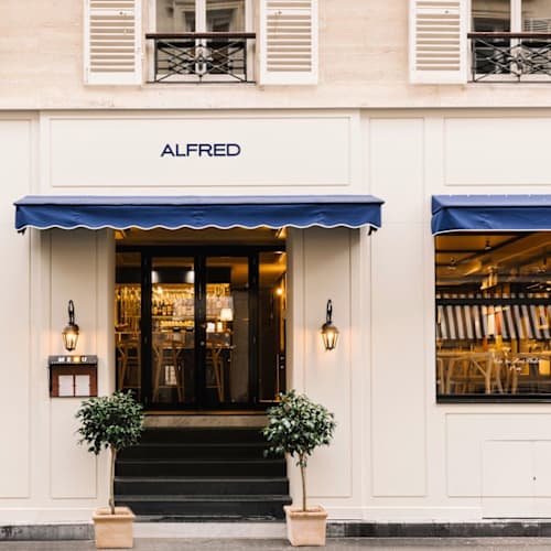 Alfred Paris, Paris