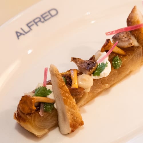 Alfred Paris, Paris