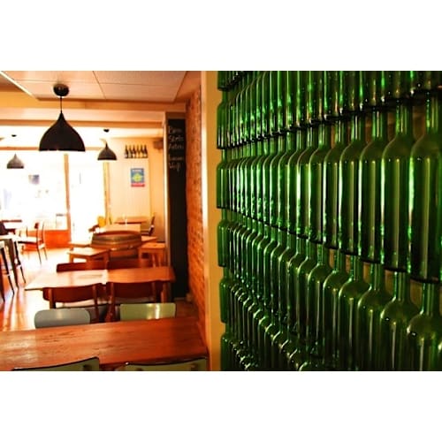 Vert Bouteille, Carouge
