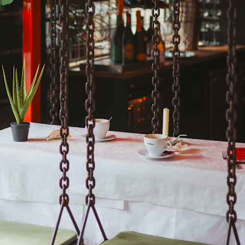 Bar Lusconi , Amsterdam
