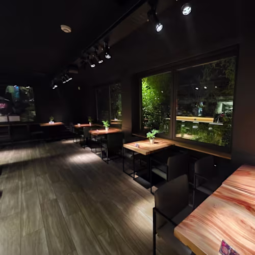 Thai Café Forest, Forest