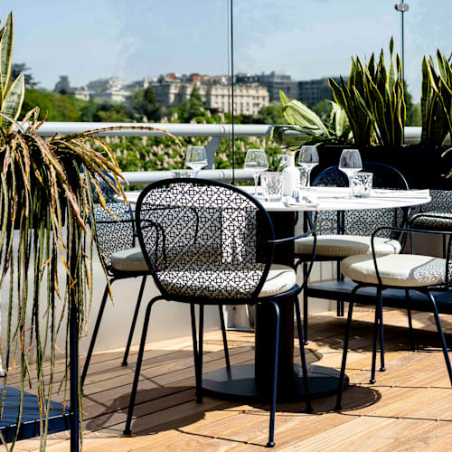 ROOFTOP MOLITOR, Paris