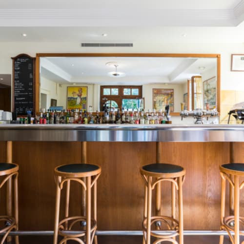 Cafe de Peney, Satigny