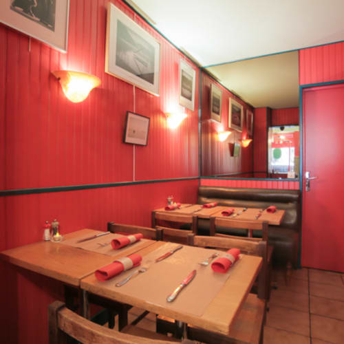 Le 16e Sens, Paris