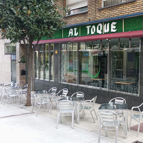 Al toque, Oviedo