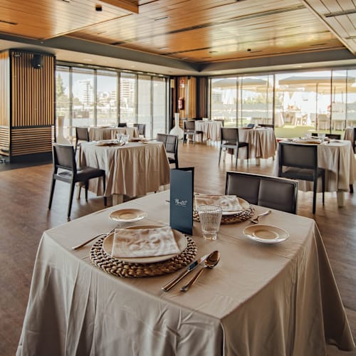 ARROCERIA MUELLE 21, Sevilla