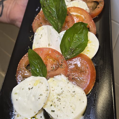 Anema e pizza di G. Sorrentino, Napoli