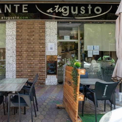 A Tu Gusto, Valencia