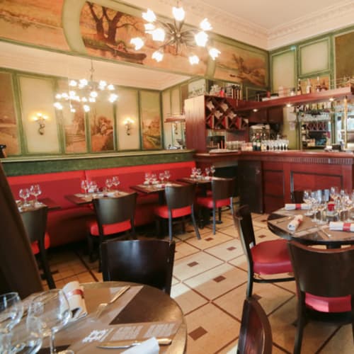 Le Buisson Ardent, Paris