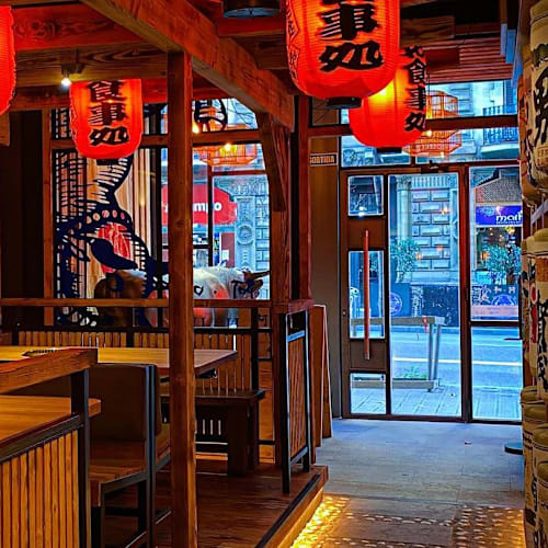 AH-UN Balmes Japanese BBQ & Sushi Bar, Barcelona