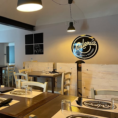 Vinileria, Rivarolo Canavese