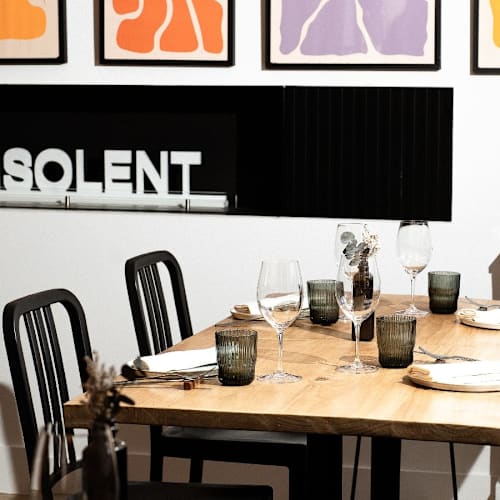  Insolent, Barcelona