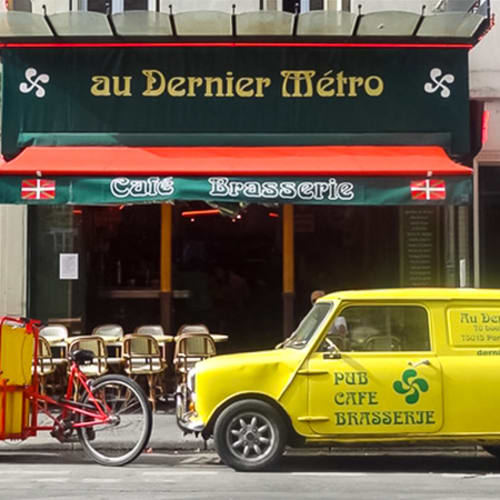 Au Dernier Metro, Paris