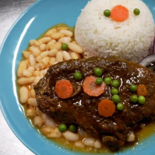 La Cúspide Pinto, Pinto