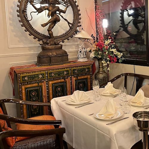 Mangalore Lounge, La Celle-Saint-Cloud
