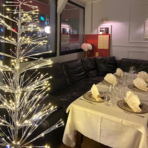 Mangalore Lounge, La Celle-Saint-Cloud