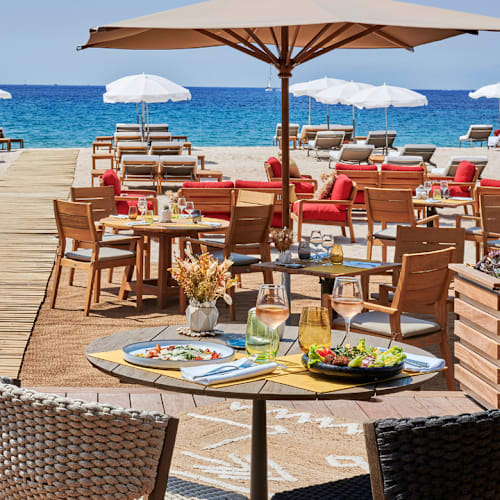 Mademoiselle Gray - Plage Barrière, Cannes