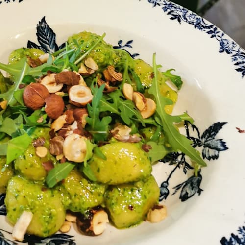 Les Dimanches chez Lou, Lyon