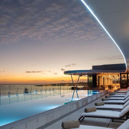 The Upper Deck, Estoril