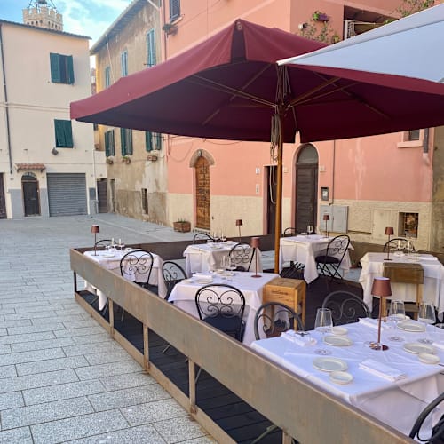 Al Baccanale, Piombino
