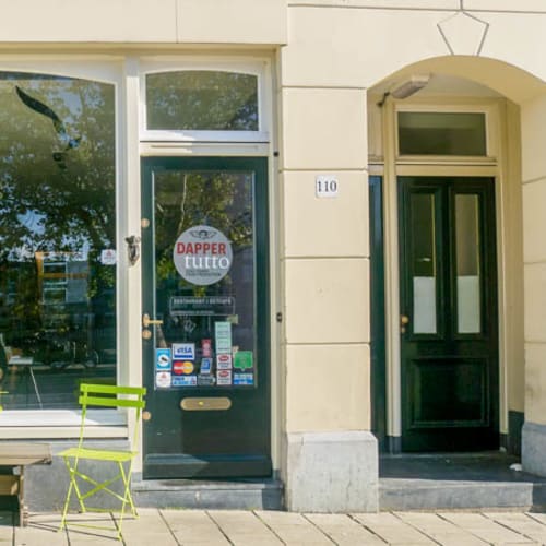 Dappertutto, Amsterdam