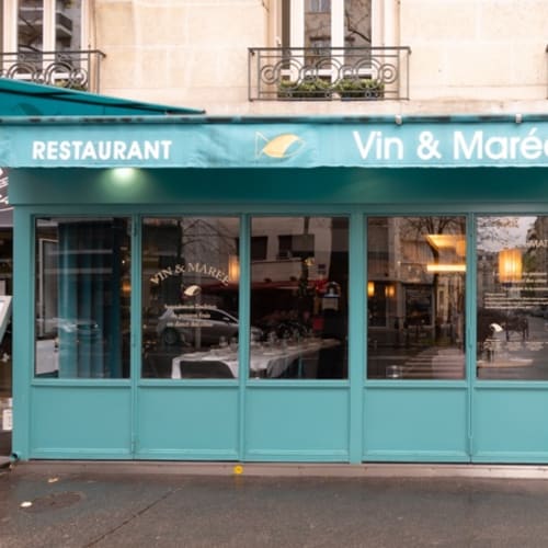 Vin et Marée - Suffren, Paris