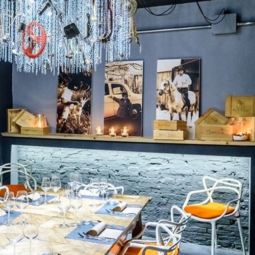 Officine Bocelli Food Court, Lajatico