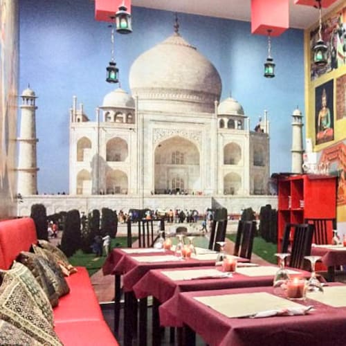 Taj Mahal, Naples