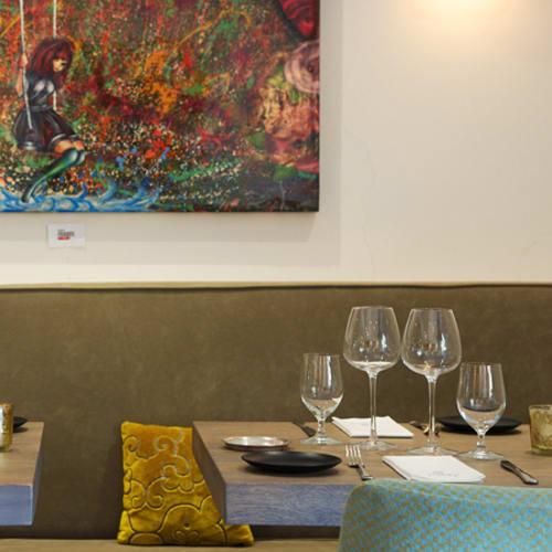 Mantel - Table 22, Cannes