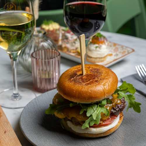 Sturebaren, Stockholm