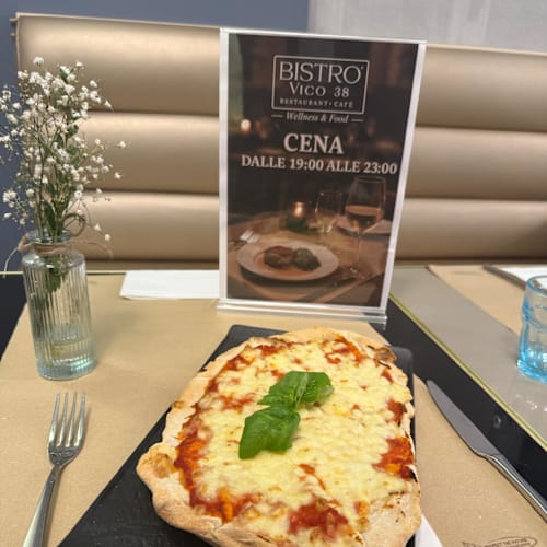 Bistro Vico 38 - Restaurant Cafè, Milano