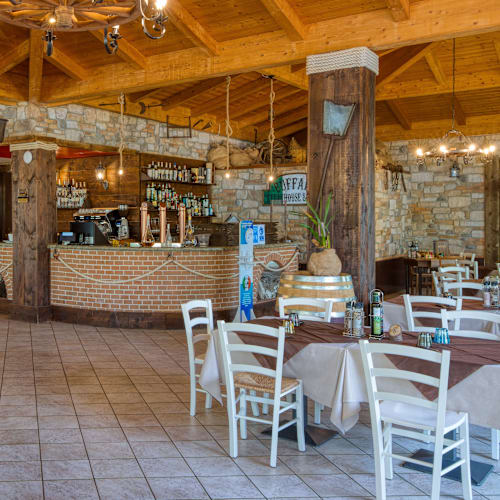 Buffalo Steakhouse & Pizza, Colà