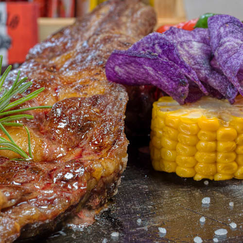 Buffalo Steakhouse & Pizza, Colà