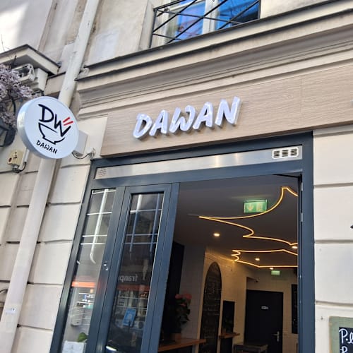 Dawan, Paris
