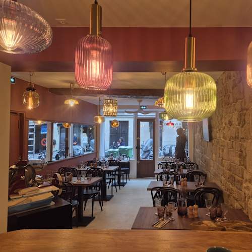 Le P'tit Bossu, Paris