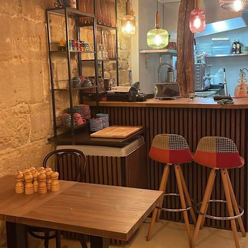 Le P'tit Bossu, Paris