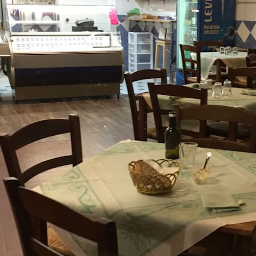 La Pescheria Patarini, Formello