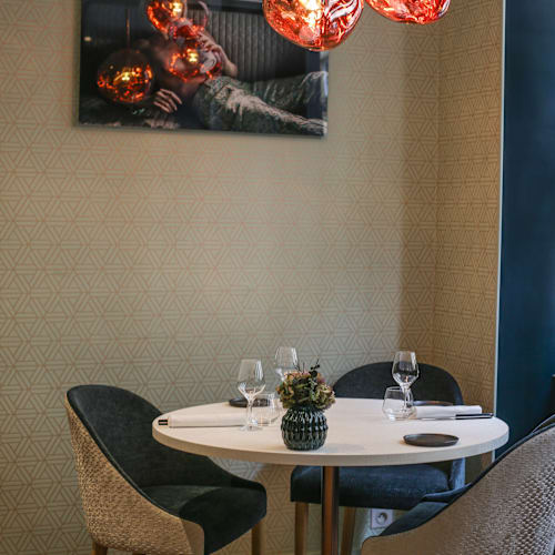 Restaurant H, Paris