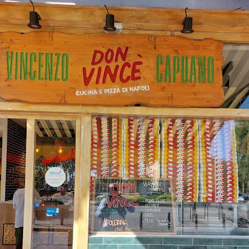 Don Vincè Chiaia, Napoli