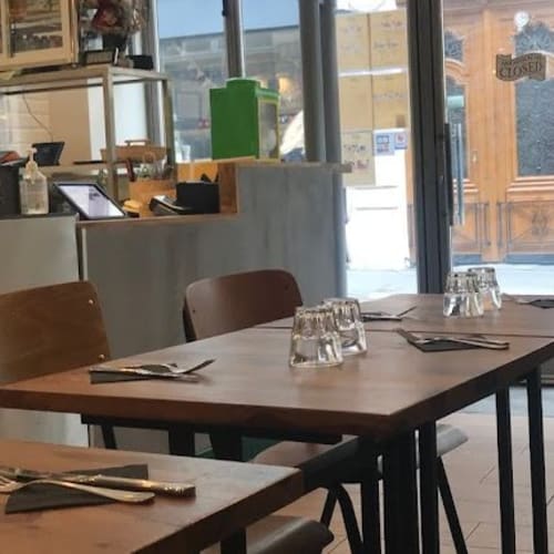 Makan makan, Paris