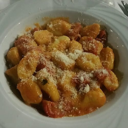 Podere Riosto - Cantina e Agriturismo, Pianoro