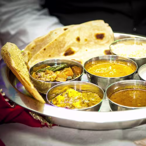 Johal Indian Restaurant & Pizzeria, Novellara