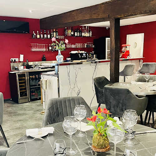 Le Village - Tomohiro Uido, Marly-le-Roi