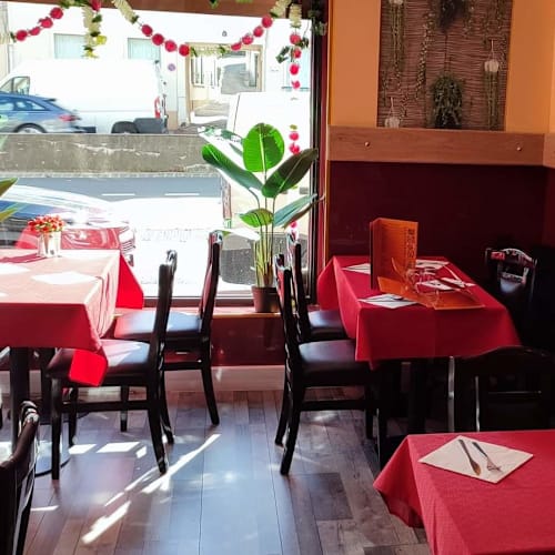 Le Naan Royal, Saint-Cyr-l'École